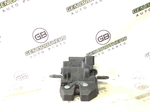 Замок багажника 4456-043 Jeep Renegade  68271921AA 