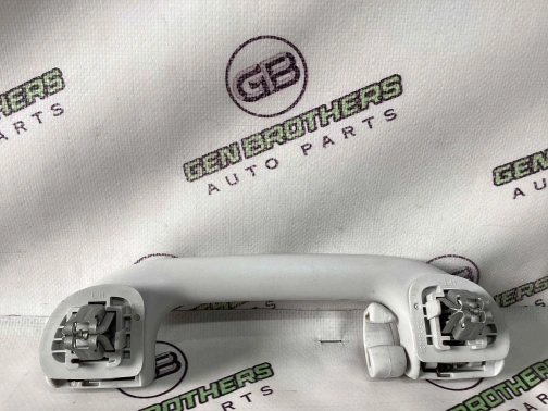 Ручка внутренняя потолочная 4456-075 Jeep Renegade  5VW68MS7AA 