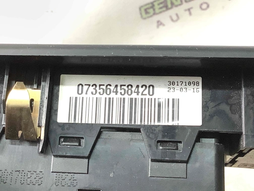 Кнопки управления стеклоподъемниками 4456-089 Jeep Renegade  6EZ84LXHAA 