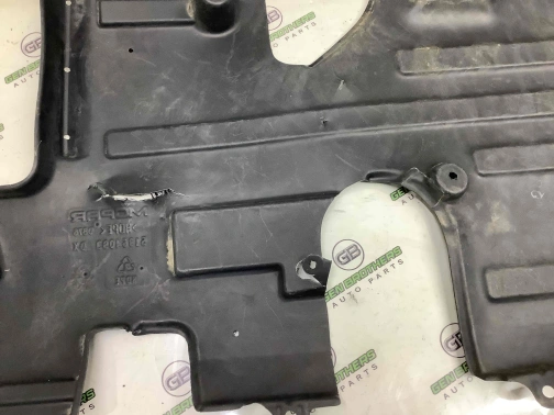 Защита днища кузова 4456-1051 Jeep Renegade  51964093 
