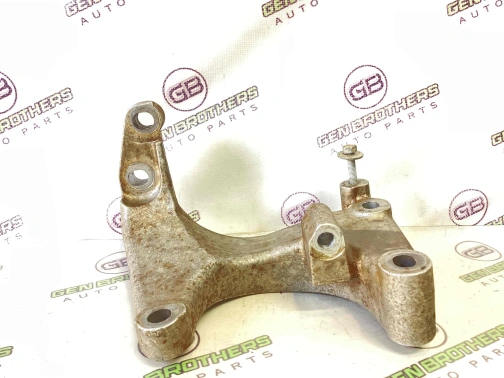 Кронштейн редуктора 4456-232 Jeep Renegade  55267587 