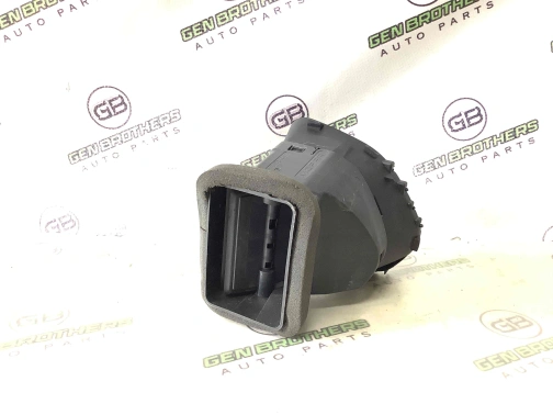 Дефлектор обдува салона 4456-275 Jeep Renegade 