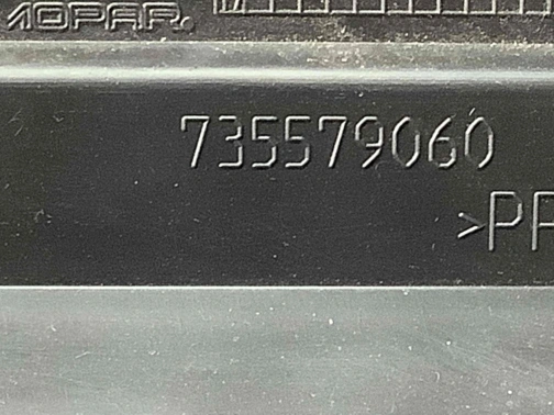 Бардачок (замок бардачка), короб подстаканника, ящик 4456-308 Jeep Renegade  5VV71LXHAA 