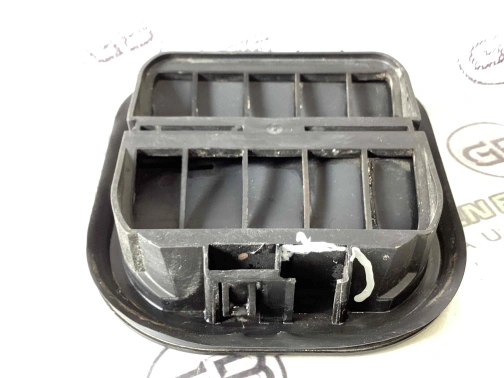 Щиток вентиляции 4456-352 Jeep Renegade  68245326AA 