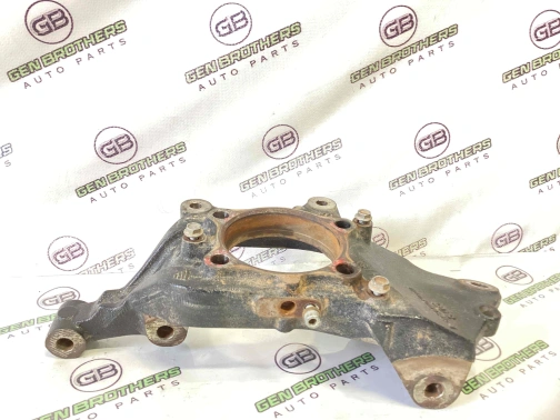 Кулак задний правый 4456-488 Jeep Renegade  68246619AA 