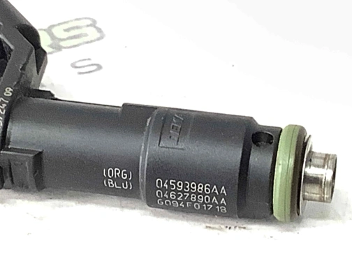 Форсунка топливная 4456-562 Jeep Renegade  04593986AA 