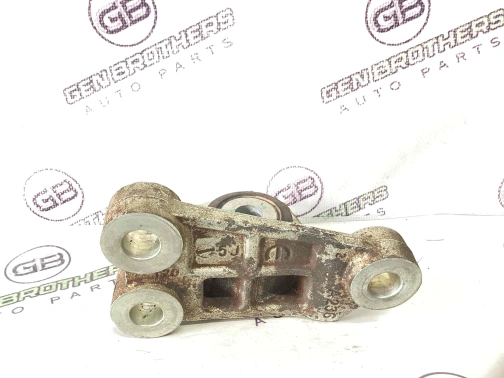 Кронштейн КПП 4456-687 Jeep Renegade  519910800 
