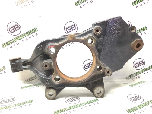 Кулак задний правый 4456-735 Jeep Renegade  68246619AA 