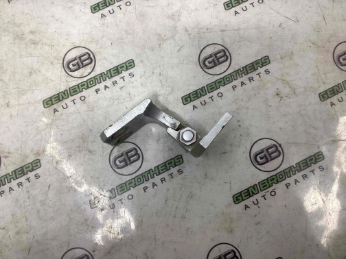 Петля дверей, замка дверей 4456-772 Jeep Renegade  68246418AA 