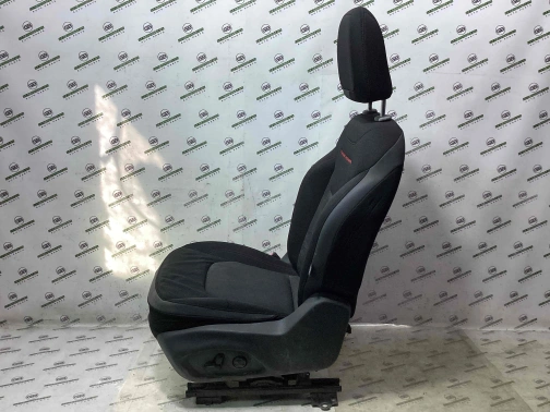 Сидение водительское 4456-809 Jeep Renegade 