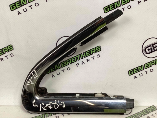 Молдинг двери передней левой 4466-038 Jeep Grand Cherokee 10-14  68257467AB 