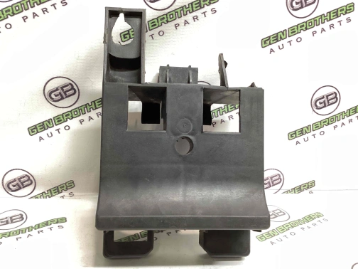 Кронштейн усилителя бампера 4466-303 Jeep Grand Cherokee 10-14  5182391AA 