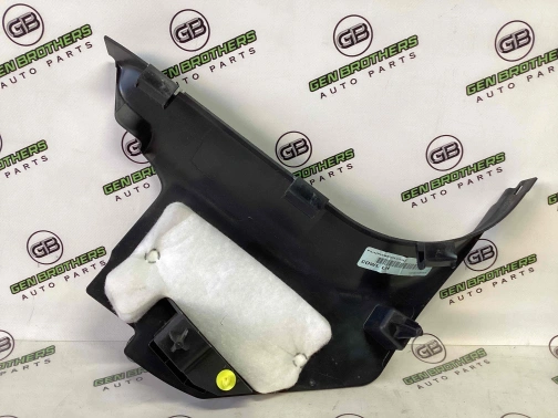 Обшивка передней стойки левая 4467-080 Jeep Grand Cherokee 15 - 20  6BK08LC5AA 