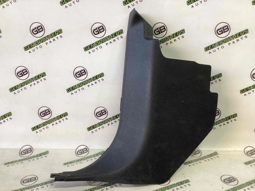 Обшивка передней стойки левая 4467-080 Jeep Grand Cherokee 15 - 20  6BK08LC5AA 