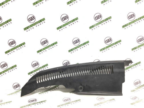 Жабо трапеции дворников, крепление жабо 4468-014 Jeep Grand Cherokee 15 - 20 