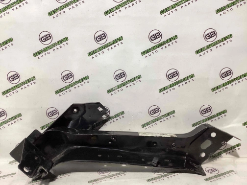 Окуляр передний 4468-015 Jeep Grand Cherokee 15 - 20  68223547AB 