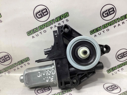 Моторчик стеклоподъемника 4468-034 Jeep Grand Cherokee 15 - 20  68079285AB 