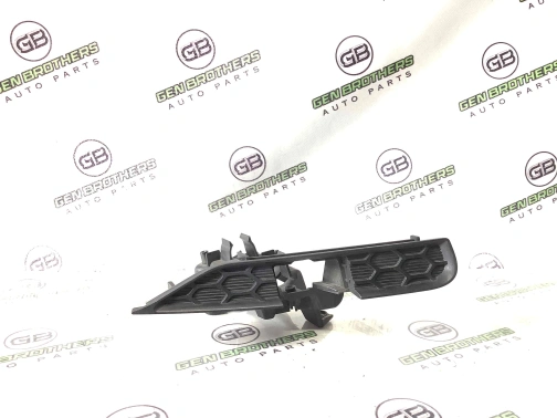 Заглушка, вставка (решетка) в бампер 4469-013 Jeep Grand Cherokee 15 - 20  68223026AA 