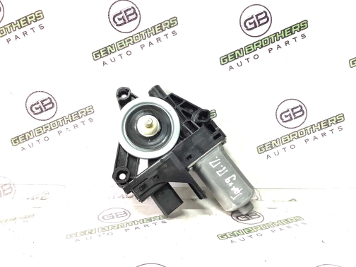Моторчик стеклоподъемника 4469-150 Jeep Grand Cherokee 15 - 20  68079282AB 