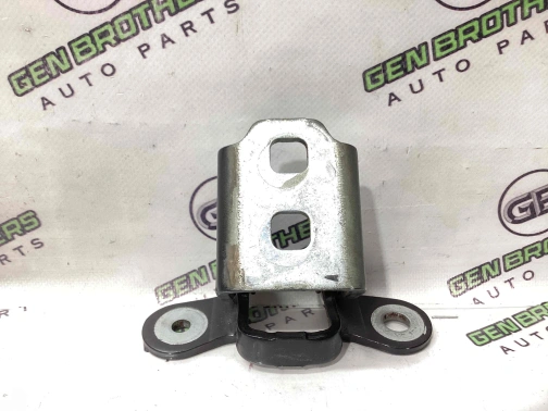Петля дверей, замка дверей 4470-054 Dodge Journey  5067941AD 
