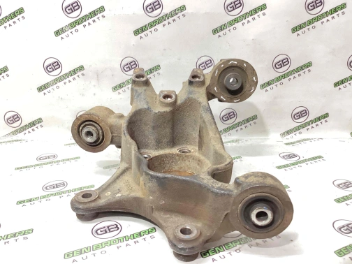 Кулак задний левый 4470-067 Dodge Journey  68083245AB 