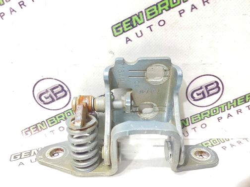 Петля дверей, замка дверей 4471-072 Jeep Patriot  5115713AK 