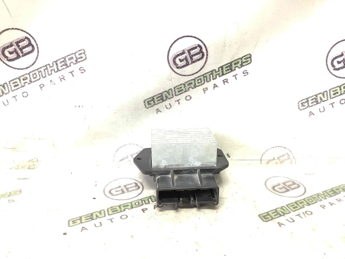 Резистор печки 4471-121 Jeep Patriot  68018105AA 