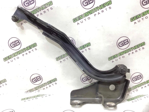 Петля капота, кронштейн капота 4472-087 Chrysler 200  68143718AA 