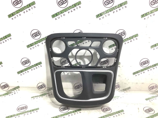 Отделка центральной консоли 4472-355 Chrysler 200  68275347AA 