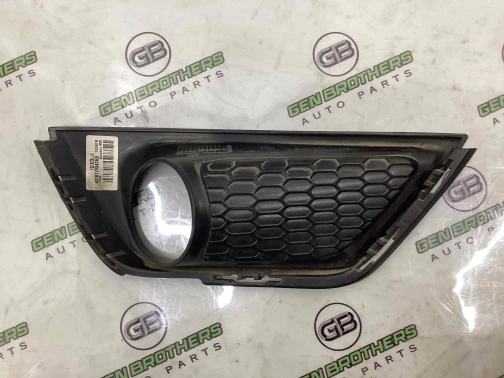 Рамка противотуманной фары, рамка поворотника 4667-059 Jeep Compass 17-23  5UP97TRMAB 