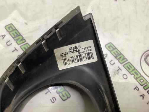 Рамка противотуманной фары, рамка поворотника 4667-059 Jeep Compass 17-23  5UP97TRMAB 