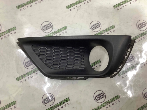 Рамка противотуманной фары, рамка поворотника 4667-059 Jeep Compass 17-23  5UP97TRMAB 