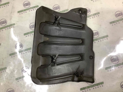 Теплоэкран, пластиковые изоляторы 4667-180 Jeep Compass 17-23  5281381AA 