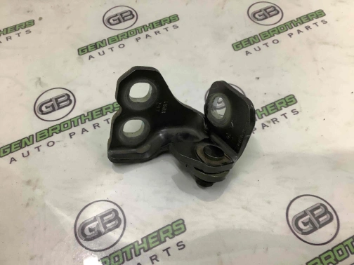 Петля дверей, замка дверей 4667-324 Jeep Compass 17-23  68306515AA 