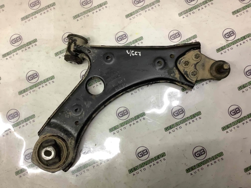 Рычаг передний правый 4667-389 Jeep Compass 17-23  68318010AD 