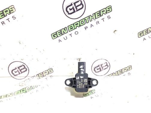 Датчик удара (Airbag) боковой 4811-062 Audi a6  4H0955557 