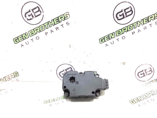 Моторчик печки 4811-412 Audi a6  CZ1139300857 