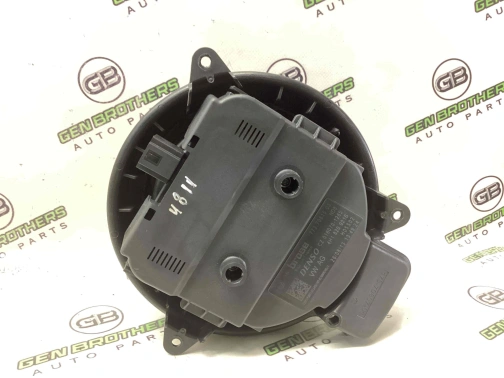 Моторчик печки 4811-421 Audi a6  4H1820021B 