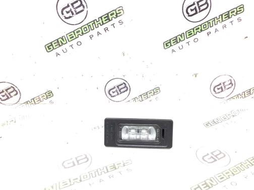 Фонарь салонный, плафон, проч. 4811-455 Audi a6  4G0943021 