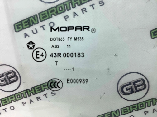 Стекло переднее правое 5107-068 Jeep Patriot  5155448AC 