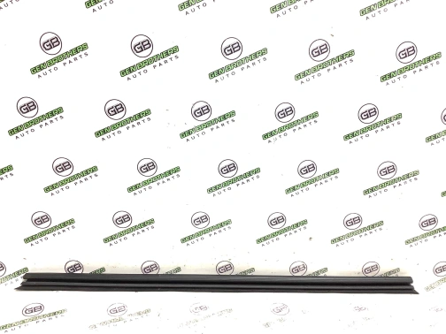 Уплотнитель стекла/двери 5107-251 Jeep Patriot  5067762AB 