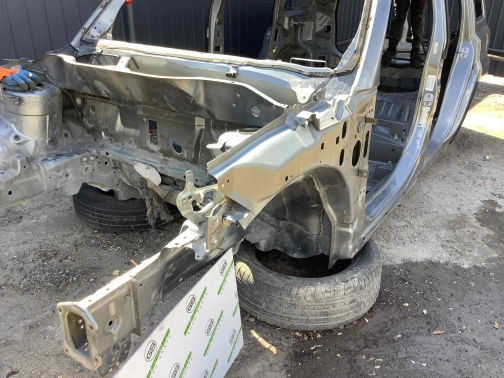 Четверть передняя левая 5107-325 Jeep Patriot  5074803AL 