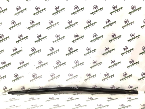 Молдинг двери передней левой 5214-360 Jeep Cherokee KL 18-23  68142973AD 