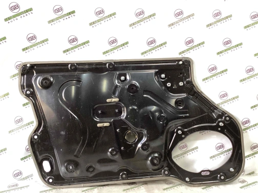 Обшивка дверей и карт 5378-426 Infiniti M 37  807741MA0B 