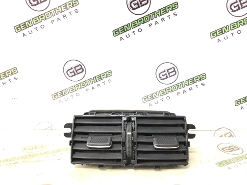 Дефлектор обдува салона 5511-784 Infiniti Q 50  687944GA0A 