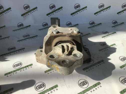 Подушка крепления двигателя 5654-009 Jeep Cherokee KL 14-18  P68190606ae 