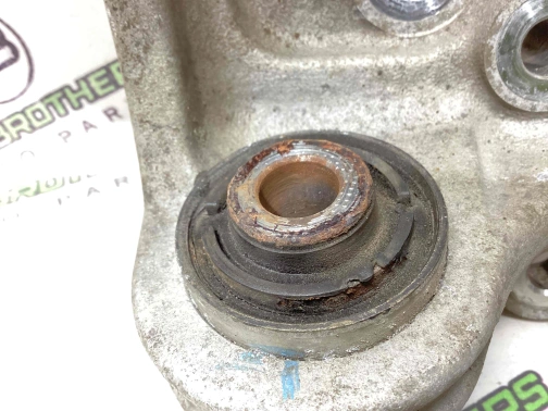 Кулак задний правый 6202-322 Acura MDX  52210TZ6A00 