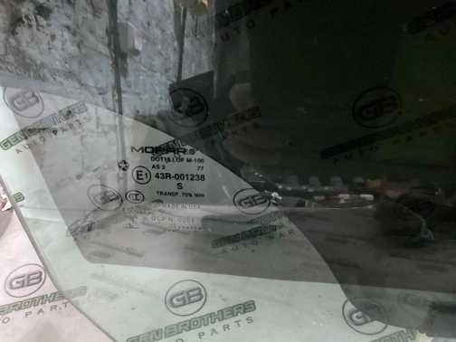 Стекло переднее правое 6213-079 Jeep Cherokee KL 14-18  68191442AC 