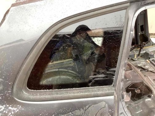Стекло кузова правое 6213-179 Jeep Cherokee KL 14-18  68224812AA 