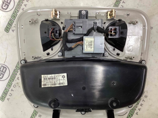 Фонарь салонный, плафон, проч. 6213-250 Jeep Cherokee KL 14-18  1WG411DAAF 
